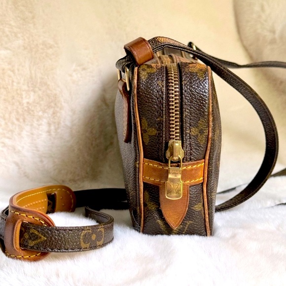 Louis Vuitton Monogram Pochette Marly Bandolier - Picture 2 of 15